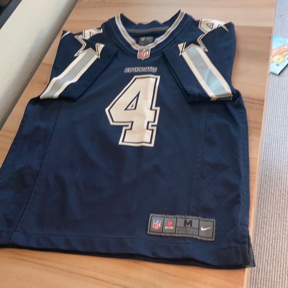 Dak Prescott Jersey excellent condition worn once
